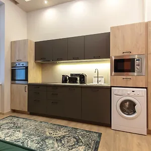 E12 Boutique Appartement Budapest